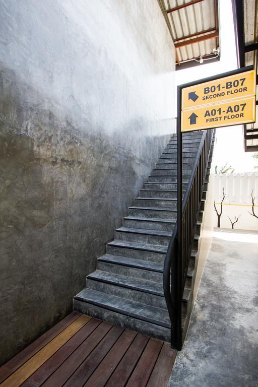 The Bike Loft Family Hostel Hua Hin Exterior photo